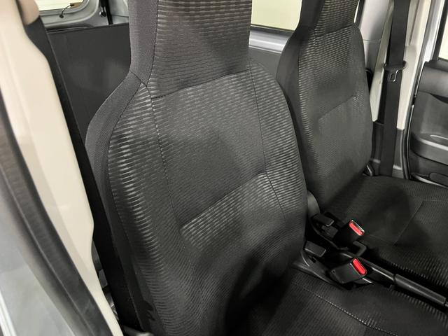 ハイゼットカーゴDX 走行828キロ/クリアランスソナー/純正マット一年保証・走行距離無制限 走行828キロ 助手席エアバック オートライト オートマチックハイビーム クリアランスソナー アイドリングストップ(埼玉県)の中古車