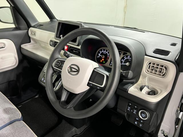 ムーヴキャンバスストライプスG 走行18キロ/LEDヘッドランプ/純正マット1年保証距離無制限 走行距離18キロ 純正マット サイドエアバッグ LEDヘッドランプ アイドリングストップ シートヒーター 両側電動スライドドア オート格納式ドアミラー 電動パーキングブレーキ(埼玉県)の中古車
