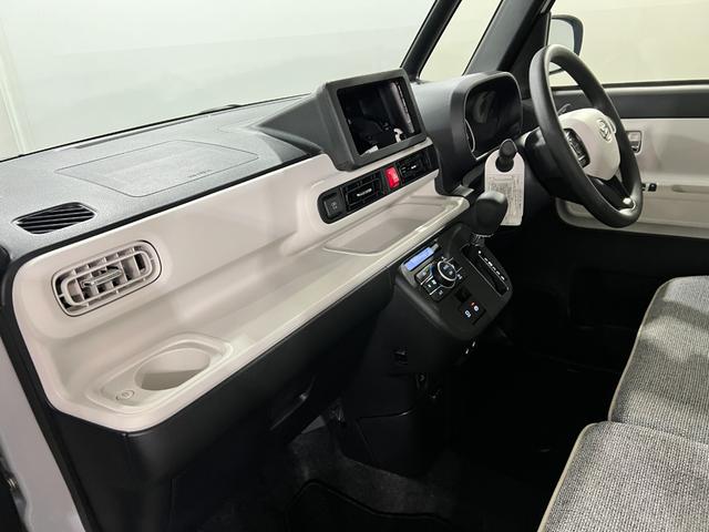 ムーヴキャンバスストライプスＧ　走行４３６キロ／ＬＥＤヘッドランプ／マット１年保証距離無制限　走行距離４３６キロ　純正マット　サイドエアバッグ　ＬＥＤヘッドランプ　アイドリングストップ　シートヒーター　両側電動スライドドア　オート格納式ドアミラー　電動パーキングブレーキ（埼玉県）の中古車