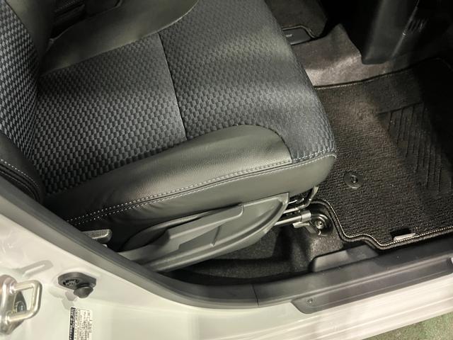 タントカスタムＲＳ　走行１２６１２キロ／ＬＥＤヘッドランプ／マット１年保証距離無制限　走行距離１２６１２キロ　純正マット　サイドエアバッグ　ＬＥＤヘッドランプ　アイドリングストップ　シートヒーター　両側電動スライドドア　オート格納式ドアミラー　電動パーキングブレーキ（埼玉県）の中古車