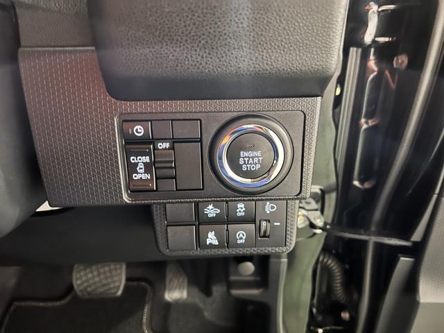 タントＸ　走行２２８３キロ／ＬＥＤヘッドランプ／シートヒーター１年保証距離無制限　走行距離２２８３キロ　純正マット　サイドエアバッグ　ＬＥＤヘッドランプ／　アイドリングストップ　シートヒーター　片側電動スライドドア　オート格納式ドアミラー（埼玉県）の中古車