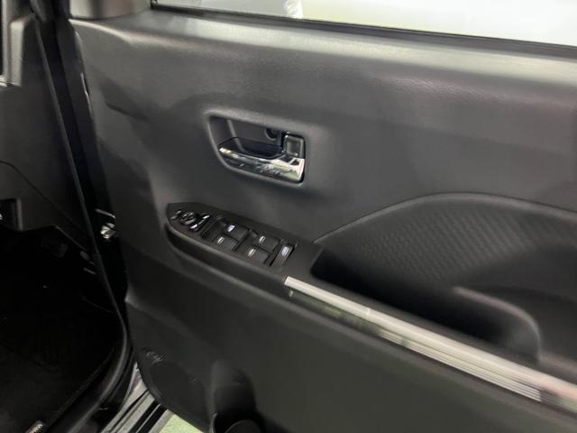 タントカスタムＲＳリミテッド　走行７４４７キロ／ＬＥＤヘッドランプ１年保証距離無制限　走行距離７４４７キロ　純正マット　サイドエアバッグ　ＬＥＤヘッドランプ　アイドリングストップ　シートヒーター　両側電動スライドドア　オート格納式ドアミラー　電動パーキングブレーキ（埼玉県）の中古車