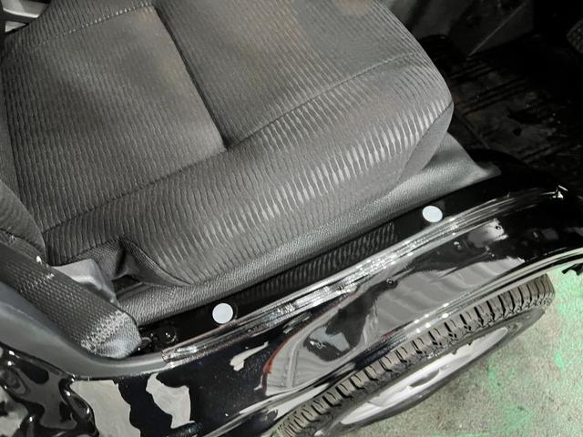 ハイゼットトラックジャンボエクストラ 走行292キロ/社用車/クリアランスソナ一年保証・走行距離無制限 助手席エアバック 純正カーペットマット クリアランスソナー オートライト LEDヘッドライト アイドリングストップ(埼玉県)の中古車