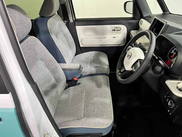 ムーヴキャンバス 中古車 ストライプスＧ　走行３６４３キロ／ＬＥＤヘッドランプ／マット１年保証距離無制限　走行距離３６４３キロ　純正マット　サイドエアバッグ　ＬＥＤヘッドランプ　アイドリングストップ　シートヒーター　両側電動スライドドア　オート格納式ドアミラー　電動パーキングブレーキ