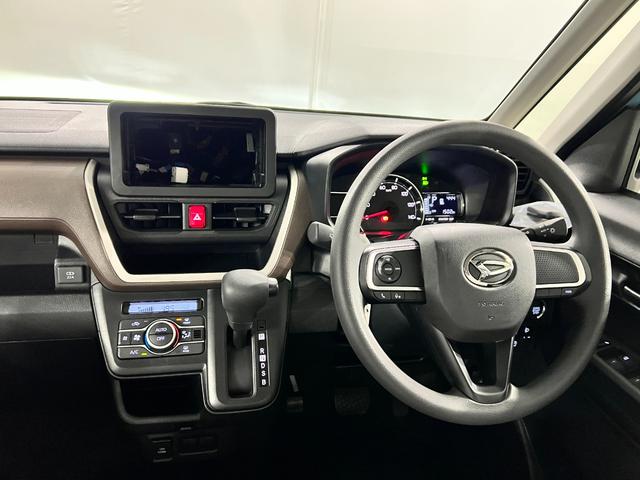 ムーヴ 中古車 Ｘ　走行１５０２キロ／片側電動スライドドア／純正マット１年保証距離無制限　走行距離１５０２キロ　純正マット　サイドエアバッグ　ＬＥＤヘッドランプ　アイドリングストップ　片側電動スライドドア