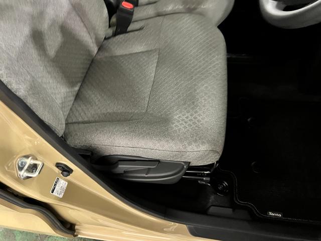 タントＸリミテッド　走行３２６７キロ／ＬＥＤヘッドランプ／マット１年保証距離無制限　走行距離３２６７キロ　純正マット　サイドエアバッグ　ＬＥＤヘッドランプ　アイドリングストップ　シートヒーター　両側電動スライドドア　オート格納式ドアミラー　電動パーキングブレーキ（埼玉県）の中古車