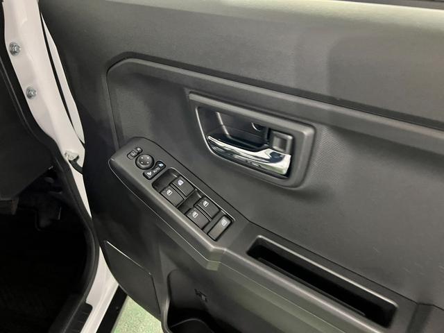 タフトＧ　クロムベンチャー　走行１８８２キロ／社用車／シートヒータ１年保証・走行距離無制限　サイドエアバック　クリアランスソナー　オートマチックハイビーム　オートライト　ＬＥＤヘッドライト　シートヒーター（埼玉県）の中古車