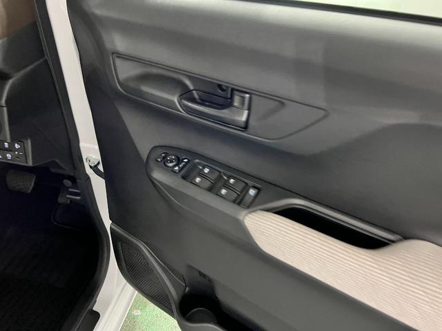 ムーヴX 走行18キロ/両側電動スライドドア/LEDヘッドランプ1年保証距離無制限 走行距離18キロ 純正マット サイドエアバッグ LEDヘッドランプ アイドリングストップ 両側電動スライドドア オート格納式ドアミラー(埼玉県)の中古車