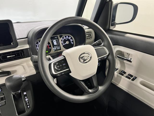 ムーヴキャンバスストライプスＧ　走行２２８４キロ／ＬＥＤヘッドランプ／マット１年保証距離無制限　走行距離２２８４キロ　純正マット　サイドエアバッグ　ＬＥＤヘッドランプ　アイドリングストップ　シートヒーター　両側電動スライドドア　オート格納式ドアミラー　電動パーキングブレーキ（埼玉県）の中古車