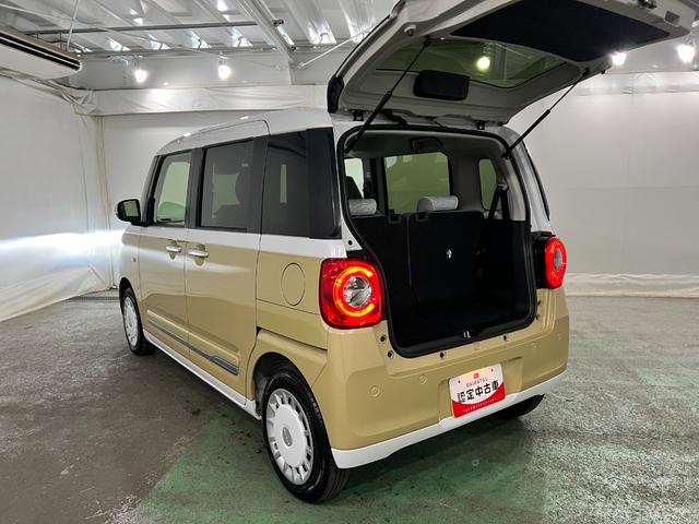 ムーヴキャンバスストライプスＧ　走行２２８４キロ／ＬＥＤヘッドランプ／マット１年保証距離無制限　走行距離２２８４キロ　純正マット　サイドエアバッグ　ＬＥＤヘッドランプ　アイドリングストップ　シートヒーター　両側電動スライドドア　オート格納式ドアミラー　電動パーキングブレーキ（埼玉県）の中古車