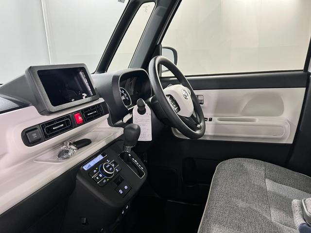 ムーヴキャンバスストライプスＧ　走行２２８４キロ／ＬＥＤヘッドランプ／マット１年保証距離無制限　走行距離２２８４キロ　純正マット　サイドエアバッグ　ＬＥＤヘッドランプ　アイドリングストップ　シートヒーター　両側電動スライドドア　オート格納式ドアミラー　電動パーキングブレーキ（埼玉県）の中古車