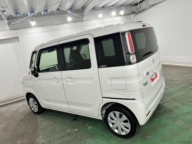 フレアワゴンハイブリッドＸＳ　雹害／車検整備付／走行９７３５０キロ１年保証距離無制限　走行距離９７３５０キロ　純正マット　助手席エアバッグ　オートライト　ＬＥＤヘッドランプ　アイドリングストップ　シートヒーター　両側電動スライドドア（埼玉県）の中古車