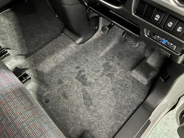 フレアワゴンハイブリッドＸＳ　雹害／車検整備付／走行９７３５０キロ１年保証距離無制限　走行距離９７３５０キロ　純正マット　助手席エアバッグ　オートライト　ＬＥＤヘッドランプ　アイドリングストップ　シートヒーター　両側電動スライドドア（埼玉県）の中古車