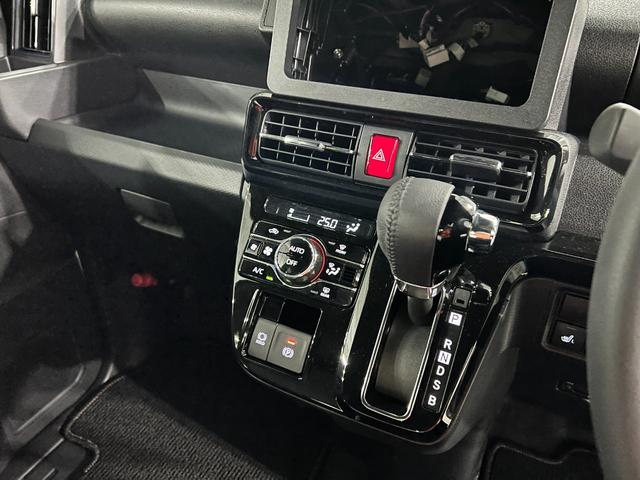 タントカスタムＲＳリミテッド　走行１９キロ／社用車／ＥＴＣ１年保証・走行距離無制限　サイドエアバック　クリアランスソナー　オートマチックハイビーム　オートライト　ＬＥＤヘッドライト　ベンチシート　シートヒーター　両側電動スライドドア（埼玉県）の中古車
