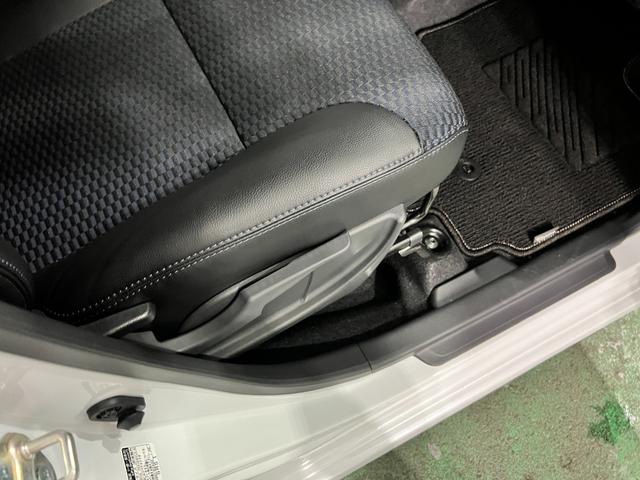 タントカスタムＲＳリミテッド　走行１９キロ／社用車／ＥＴＣ１年保証・走行距離無制限　サイドエアバック　クリアランスソナー　オートマチックハイビーム　オートライト　ＬＥＤヘッドライト　ベンチシート　シートヒーター　両側電動スライドドア（埼玉県）の中古車