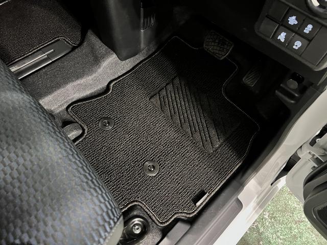 タントカスタムＲＳリミテッド　走行１９キロ／社用車／ＥＴＣ１年保証・走行距離無制限　サイドエアバック　クリアランスソナー　オートマチックハイビーム　オートライト　ＬＥＤヘッドライト　ベンチシート　シートヒーター　両側電動スライドドア（埼玉県）の中古車