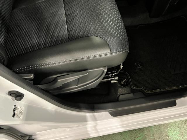 タントカスタムRSリミテッド 走行6348キロ/社用車/純正マット1年保証・走行距離無制限 サイドエアバック クリアランスソナー オートマチックハイビーム オートライト LEDヘッドライト ベンチシート シートヒーター 両側電動スライドドア(埼玉県)の中古車