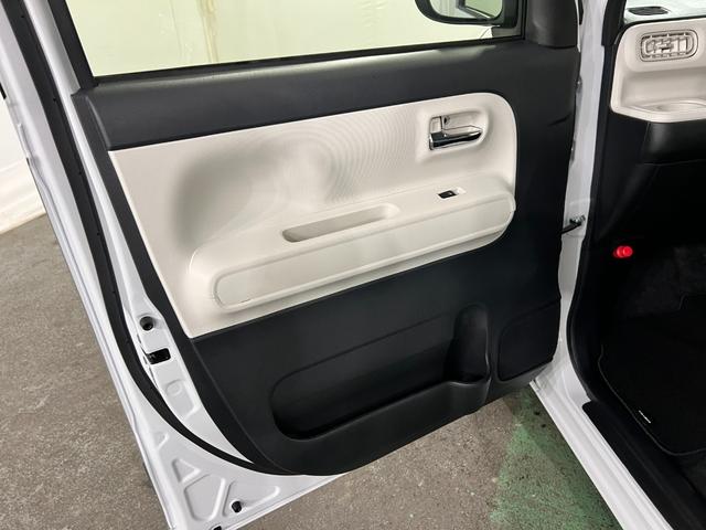 ムーヴキャンバスストライプスＧ　走行６３９５キロ／社用車／クリアランスソナー１年保証・走行距離無制限　サイドエアバック　クリアランスソナー　オートマチックハイビーム　オートライト　ＬＥＤヘッドライト　ベンチシート　シートヒーター　両側電動スライドドア（埼玉県）の中古車