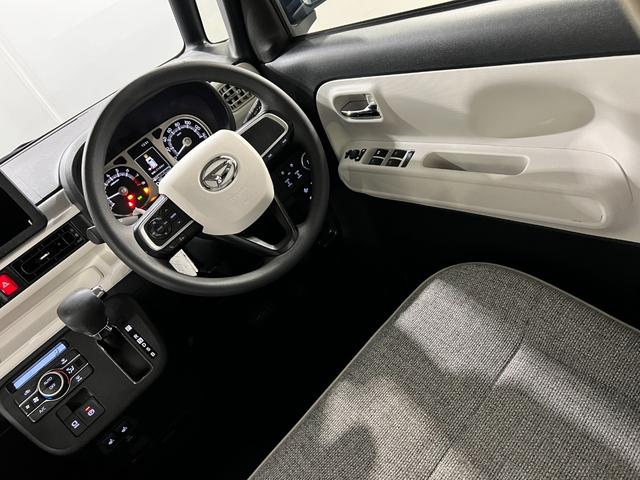 ムーヴキャンバスストライプスＧ　走行６３９５キロ／社用車／クリアランスソナー１年保証・走行距離無制限　サイドエアバック　クリアランスソナー　オートマチックハイビーム　オートライト　ＬＥＤヘッドライト　ベンチシート　シートヒーター　両側電動スライドドア（埼玉県）の中古車