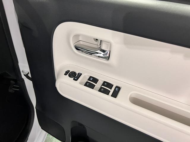 ムーヴキャンバスストライプスＧ　走行６３９５キロ／社用車／クリアランスソナー１年保証・走行距離無制限　サイドエアバック　クリアランスソナー　オートマチックハイビーム　オートライト　ＬＥＤヘッドライト　ベンチシート　シートヒーター　両側電動スライドドア（埼玉県）の中古車