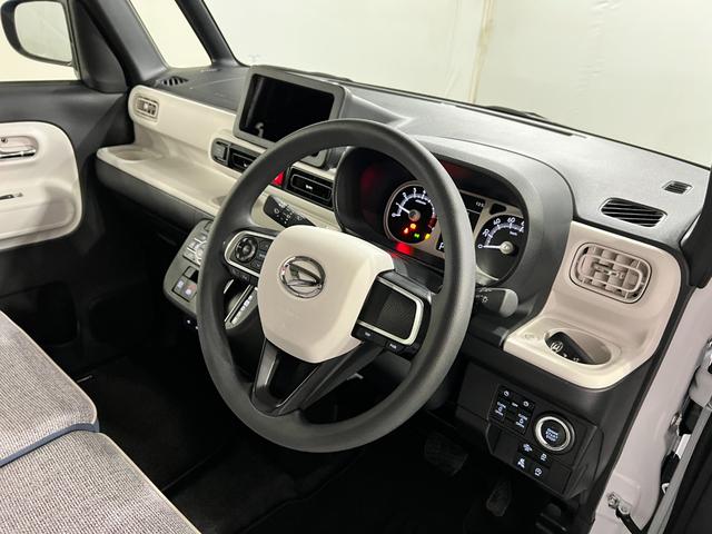 ムーヴキャンバスストライプスＧ　走行６３９５キロ／社用車／クリアランスソナー１年保証・走行距離無制限　サイドエアバック　クリアランスソナー　オートマチックハイビーム　オートライト　ＬＥＤヘッドライト　ベンチシート　シートヒーター　両側電動スライドドア（埼玉県）の中古車