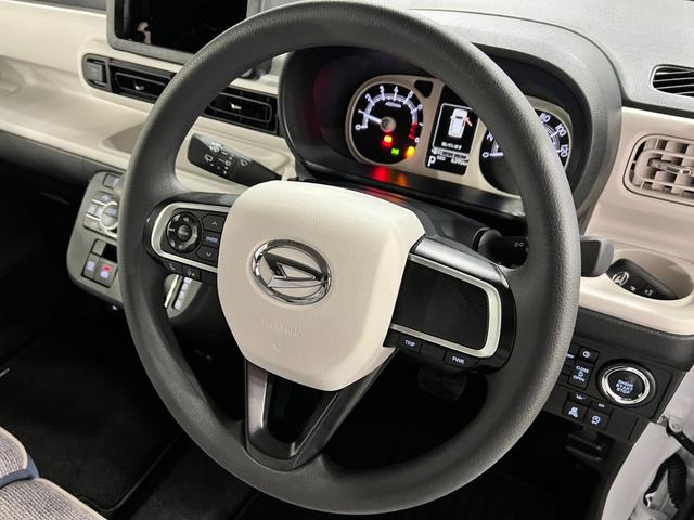 ムーヴキャンバスストライプスＧ　走行６３９５キロ／社用車／クリアランスソナー１年保証・走行距離無制限　サイドエアバック　クリアランスソナー　オートマチックハイビーム　オートライト　ＬＥＤヘッドライト　ベンチシート　シートヒーター　両側電動スライドドア（埼玉県）の中古車