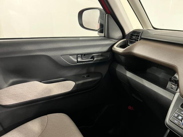ムーヴX 走行5キロ/クリアランスソナー/社用車/片側電動スライド1年保証・走行距離無制限 サイドエアバック クリアランスソナー オートマチックハイビーム オートライト LEDヘッドライト ベンチシート 片側電動スライドドア(東京都)の中古車