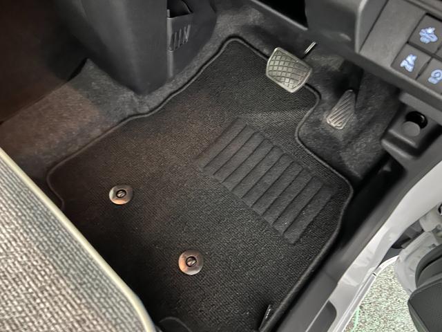 ムーヴキャンバスストライプスＧ　走行６０５キロ／社用車／クリアランスソナー１年保証・走行距離無制限　サイドエアバック　クリアランスソナー　オートマチックハイビーム　オートライト　ＬＥＤヘッドライト　ベンチシート　シートヒーター　両側電動スライドドア（埼玉県）の中古車