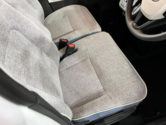 ムーヴキャンバスストライプスＧ　走行６０５キロ／社用車／クリアランスソナー１年保証・走行距離無制限　サイドエアバック　クリアランスソナー　オートマチックハイビーム　オートライト　ＬＥＤヘッドライト　ベンチシート　シートヒーター　両側電動スライドドア（埼玉県）の中古車