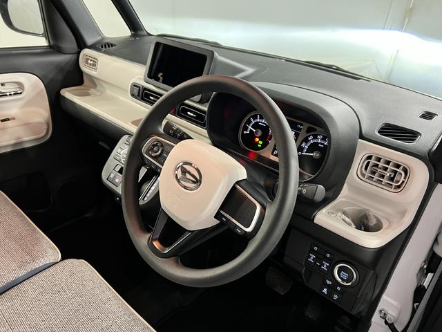 ムーヴキャンバスストライプスＧ　走行６０５キロ／社用車／クリアランスソナー１年保証・走行距離無制限　サイドエアバック　クリアランスソナー　オートマチックハイビーム　オートライト　ＬＥＤヘッドライト　ベンチシート　シートヒーター　両側電動スライドドア（埼玉県）の中古車