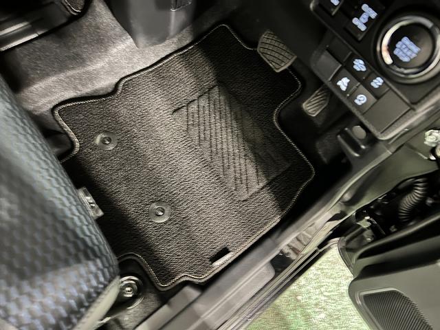 タントカスタムＲＳリミテッド　走行３１３３キロ／社用車上がり１年保証・走行距離無制限　サイドエアバック　クリアランスソナー　オートマチックハイビーム　オートライト　ＬＥＤヘッドライト　ベンチシート　シートヒーター　両側電動スライドドア（埼玉県）の中古車