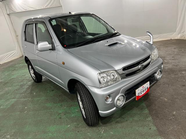 テリオスキッドL 4WD/走行67727キロ/ラジオ/純正カーペットマット1年保証距離無制限 走行距離67727キロ 4WD ラジオ 純正カーペットマット ETC 助手席エアバック マニュアルエアコン(埼玉県)の中古車