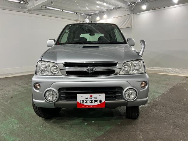 テリオスキッドL 4WD/走行67727キロ/ラジオ/純正カーペットマット1年保証距離無制限 走行距離67727キロ 4WD ラジオ 純正カーペットマット ETC 助手席エアバック マニュアルエアコン(埼玉県)の中古車