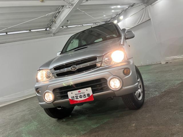 テリオスキッドL 4WD/走行67727キロ/ラジオ/純正カーペットマット1年保証距離無制限 走行距離67727キロ 4WD ラジオ 純正カーペットマット ETC 助手席エアバック マニュアルエアコン(埼玉県)の中古車