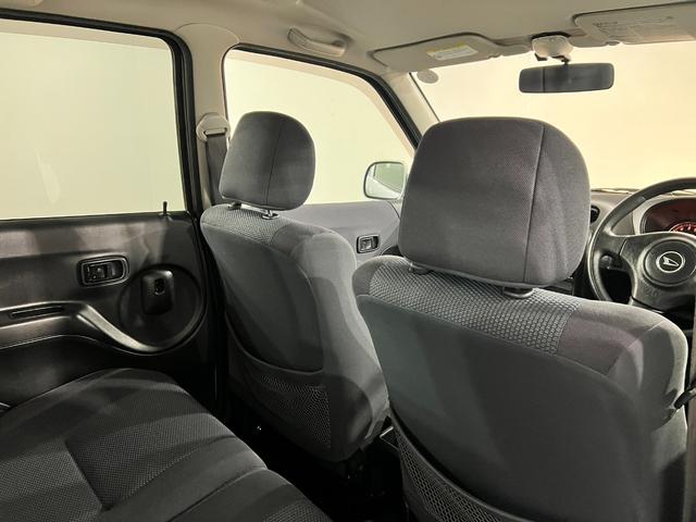テリオスキッドL 4WD/走行67727キロ/ラジオ/純正カーペットマット1年保証距離無制限 走行距離67727キロ 4WD ラジオ 純正カーペットマット ETC 助手席エアバック マニュアルエアコン(埼玉県)の中古車