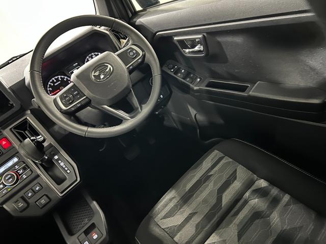 タフトG ダーククロムベンチャー 走行7299キロ/社用車上がり1年保証・走行距離無制限 サイドエアバック クリアランスソナー オートマチックハイビーム オートライト LEDヘッドライト シートヒーター(埼玉県)の中古車