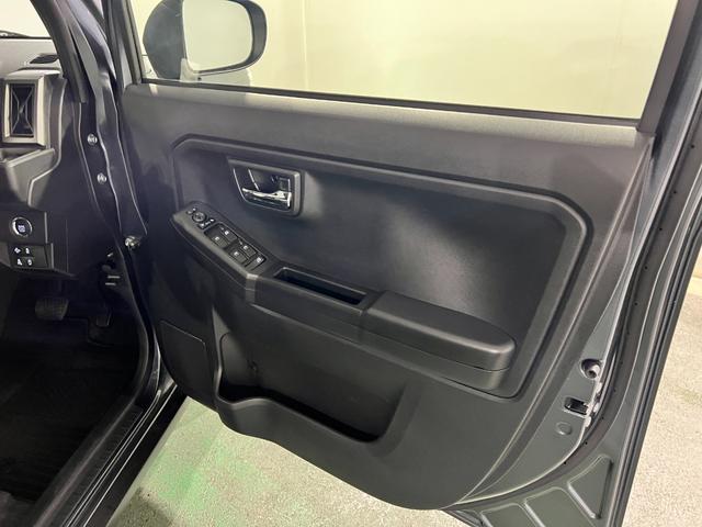 タフトG ダーククロムベンチャー 走行7299キロ/社用車上がり1年保証・走行距離無制限 サイドエアバック クリアランスソナー オートマチックハイビーム オートライト LEDヘッドライト シートヒーター(埼玉県)の中古車