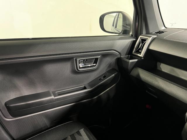 タフトG ダーククロムベンチャー 走行7299キロ/社用車上がり1年保証・走行距離無制限 サイドエアバック クリアランスソナー オートマチックハイビーム オートライト LEDヘッドライト シートヒーター(埼玉県)の中古車