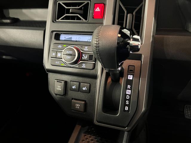 タフトＧ　ダーククロムベンチャー　走行２７６７キロ／シートヒーター１年保証距離無制限　走行距離２７６７キロ　サイドエアバッグ　ＬＥＤヘッドランプ　アイドリングストップ　シートヒーター　電動格納式ドアミラー　電動パーキングブレーキ（埼玉県）の中古車
