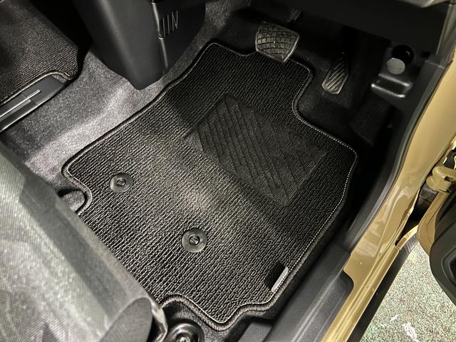 タントファンクロスリミテッド　走行１７９０キロ／ＬＥＤヘッドランプ１年保証距離無制限　走行距離１７９０キロ　純正マット　サイドエアバッグ　ＬＥＤヘッドランプ　アイドリングストップ　シートヒーター　両側電動スライドドア　電動格納式ドアミラー　電動パーキングブレーキ（埼玉県）の中古車