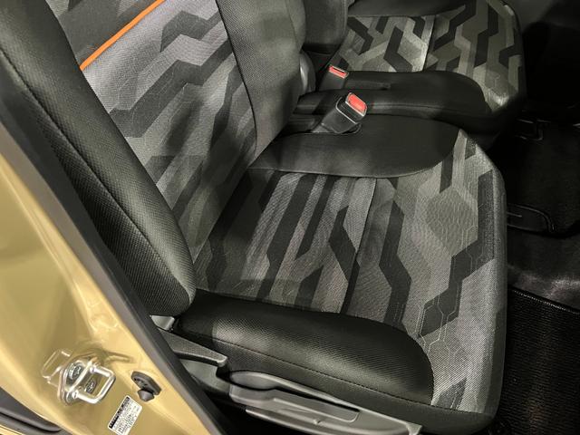 タントファンクロスリミテッド　走行１７９０キロ／ＬＥＤヘッドランプ１年保証距離無制限　走行距離１７９０キロ　純正マット　サイドエアバッグ　ＬＥＤヘッドランプ　アイドリングストップ　シートヒーター　両側電動スライドドア　電動格納式ドアミラー　電動パーキングブレーキ（埼玉県）の中古車
