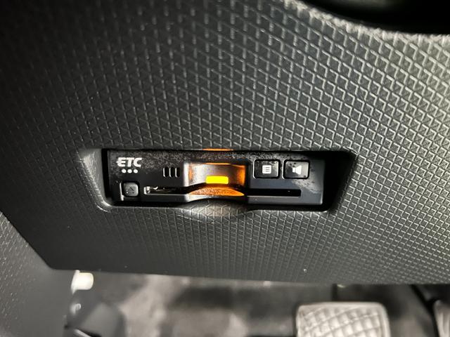 タントファンクロスリミテッド　走行１７９０キロ／ＬＥＤヘッドランプ１年保証距離無制限　走行距離１７９０キロ　純正マット　サイドエアバッグ　ＬＥＤヘッドランプ　アイドリングストップ　シートヒーター　両側電動スライドドア　電動格納式ドアミラー　電動パーキングブレーキ（埼玉県）の中古車