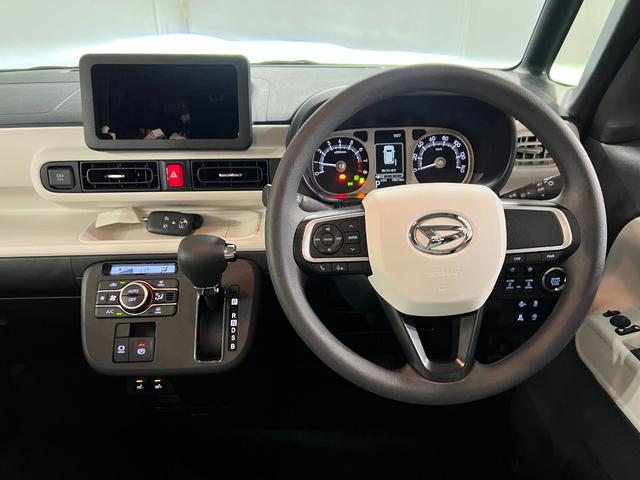 ムーヴキャンバスストライプスG 走行1801キロ/クリアランスソナー/社用車1年保証・走行距離無制限 サイドエアバック クリアランスソナー オートマチックハイビーム オートライト LEDヘッドライト ベンチシート シートヒーター 両側電動スライドドア(埼玉県)の中古車