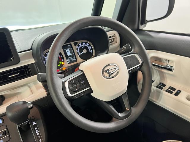 ムーヴキャンバスストライプスG 走行1801キロ/クリアランスソナー/社用車1年保証・走行距離無制限 サイドエアバック クリアランスソナー オートマチックハイビーム オートライト LEDヘッドライト ベンチシート シートヒーター 両側電動スライドドア(埼玉県)の中古車