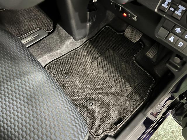 タントカスタムRS 走行83キロ/ナビ/バックカメラ/ドラレコ1年保証・走行距離無制限 フルセグナビ バックカメラ ドラレコ クリアランスソナー オートライト LEDヘッドライト ベンチシート シートヒーター 両側電動スライドドア(東京都)の中古車