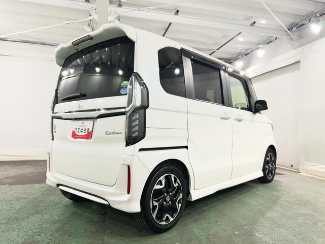 Ｎ−ＢＯＸカスタムＧ・Ｌターボホンダセンシング　走行２４２７９キロ／ナビ一年保証・走行距離無制限　フルセグナビ　Ｂｌｕｅｔｏｏｔｈ　バックカメラ　純正カーペットマット　ＥＴＣ　ＬＥＤヘッドライト　両側電動スライドドア（埼玉県）の中古車