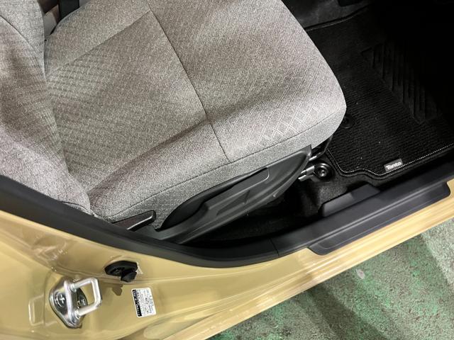 タントＸ　走行８６１キロ／ナビ／バックカメラ／ドラレコ１年保証距離無制限　フルセグナビ　バックカメラ　ドラレコ　クリアランスソナー　オートライト　ＬＥＤヘッドライト　シートヒーター　片側電動スライドドア（東京都）の中古車