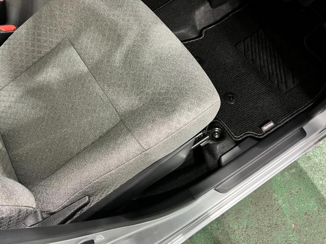 タントウエルカムシートリフトL 走行3386キロ/車検整備付/ナビ1年保証・走行距離無制限 フルセグナビ バックカメラ ドラレコ サイドエアバック クリアランスソナー オートライト LEDヘッドライト ベンチシート シートヒーター 両側電動スライドドア(埼玉県)の中古車