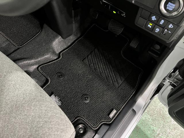 タントウエルカムシートリフトL 走行3386キロ/車検整備付/ナビ1年保証・走行距離無制限 フルセグナビ バックカメラ ドラレコ サイドエアバック クリアランスソナー オートライト LEDヘッドライト ベンチシート シートヒーター 両側電動スライドドア(埼玉県)の中古車