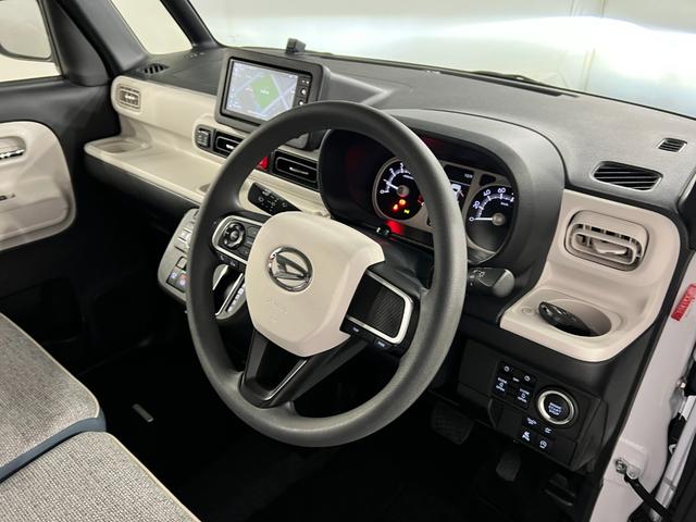 ムーヴキャンバスストライプスＧ　走行１９７７６キロ／純正ナビ／ドラレコ１年保証距離無制限　走行距離１９７７６キロ　純正フルセグナビ　バックカメラ　ドラレコ　純正マット　サイドエアバッグ　ＬＥＤヘッドランプ　アイドリングストップ　シートヒーター　両側電動スライドドア（埼玉県）の中古車